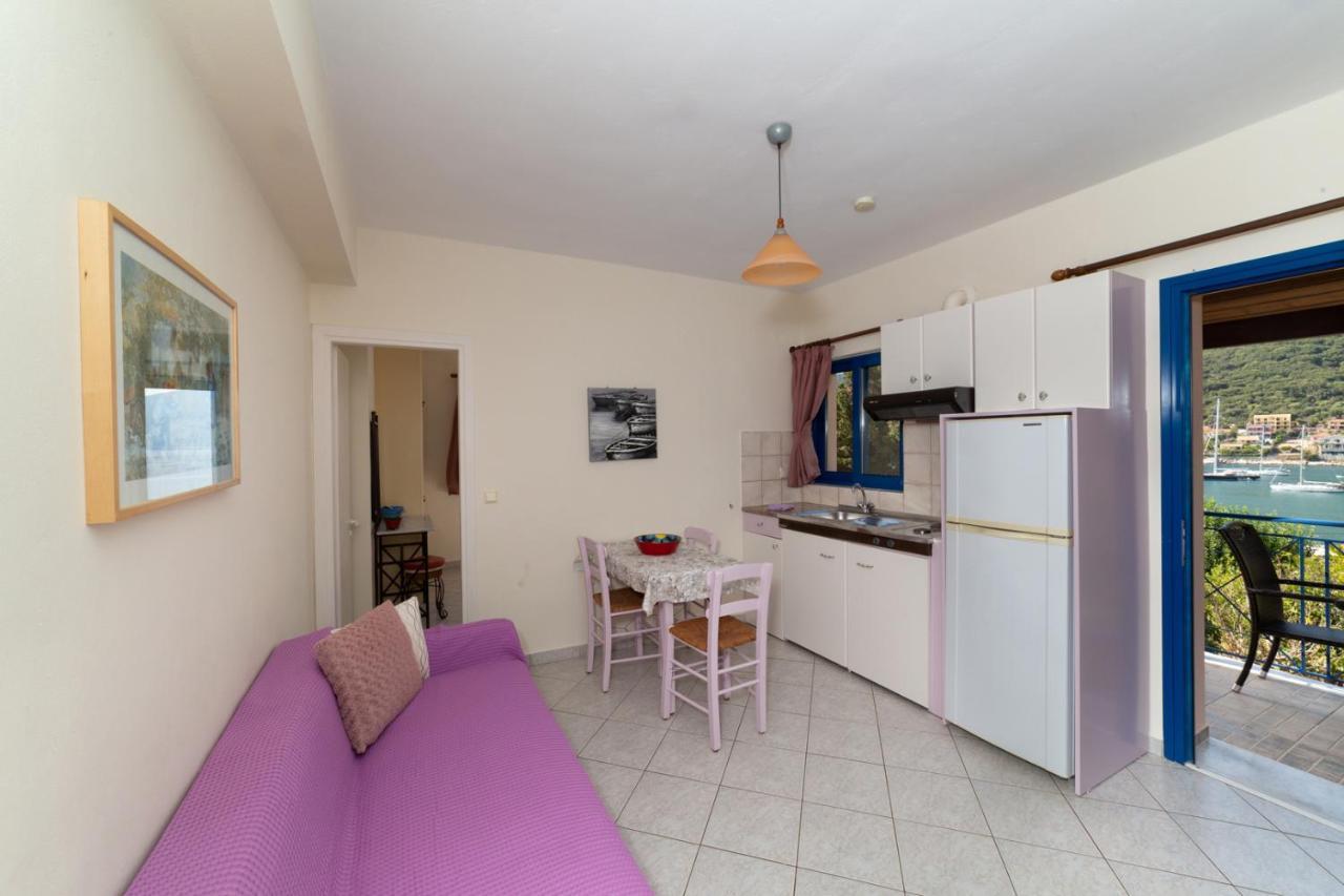 Natassa Apartments Ajía Effimía Kültér fotó