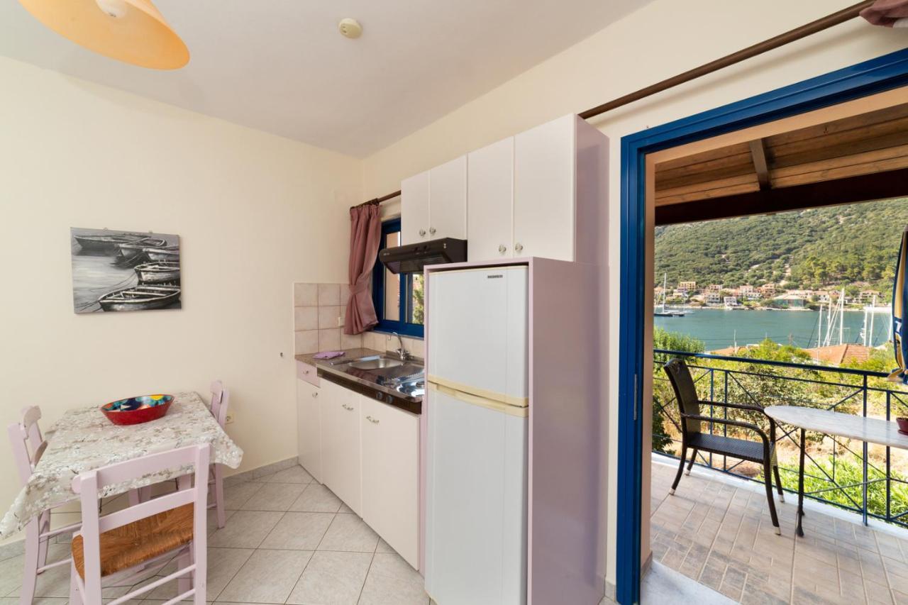 Natassa Apartments Ajía Effimía Kültér fotó
