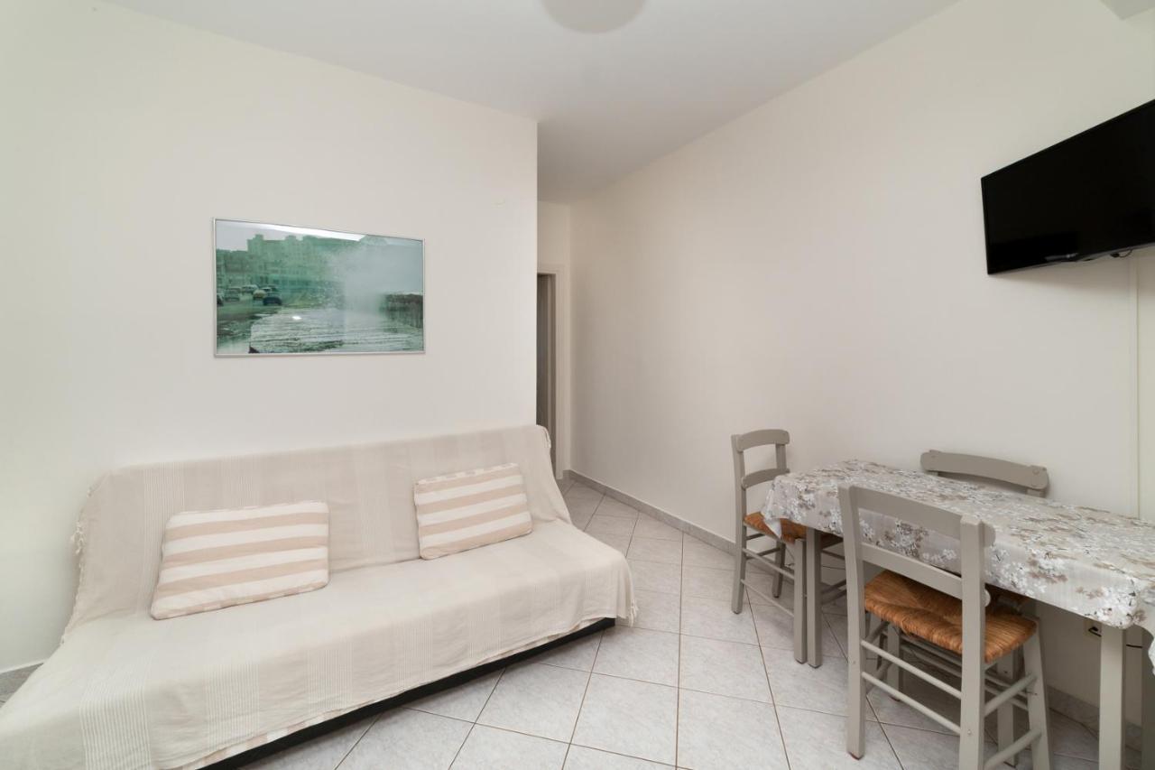 Natassa Apartments Ajía Effimía Kültér fotó