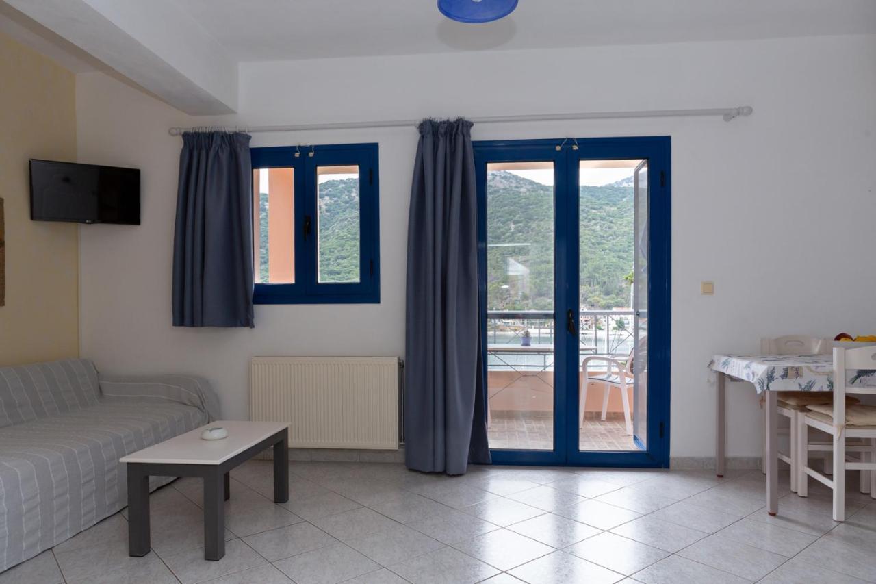 Natassa Apartments Ajía Effimía Kültér fotó