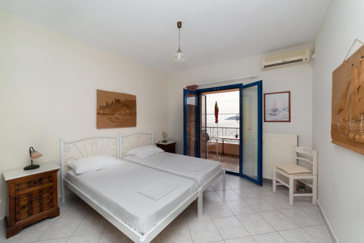 Natassa Apartments Ajía Effimía Kültér fotó