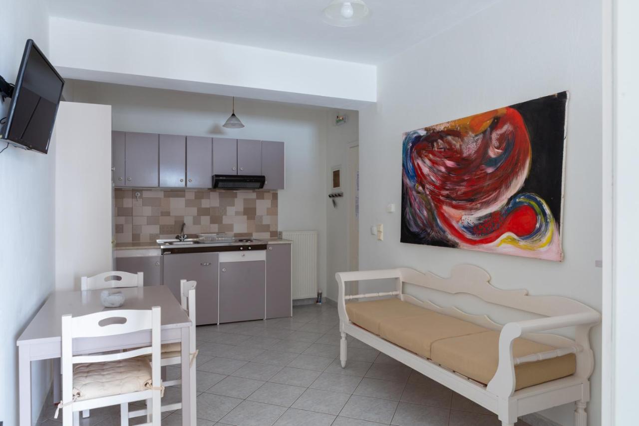 Natassa Apartments Ajía Effimía Kültér fotó