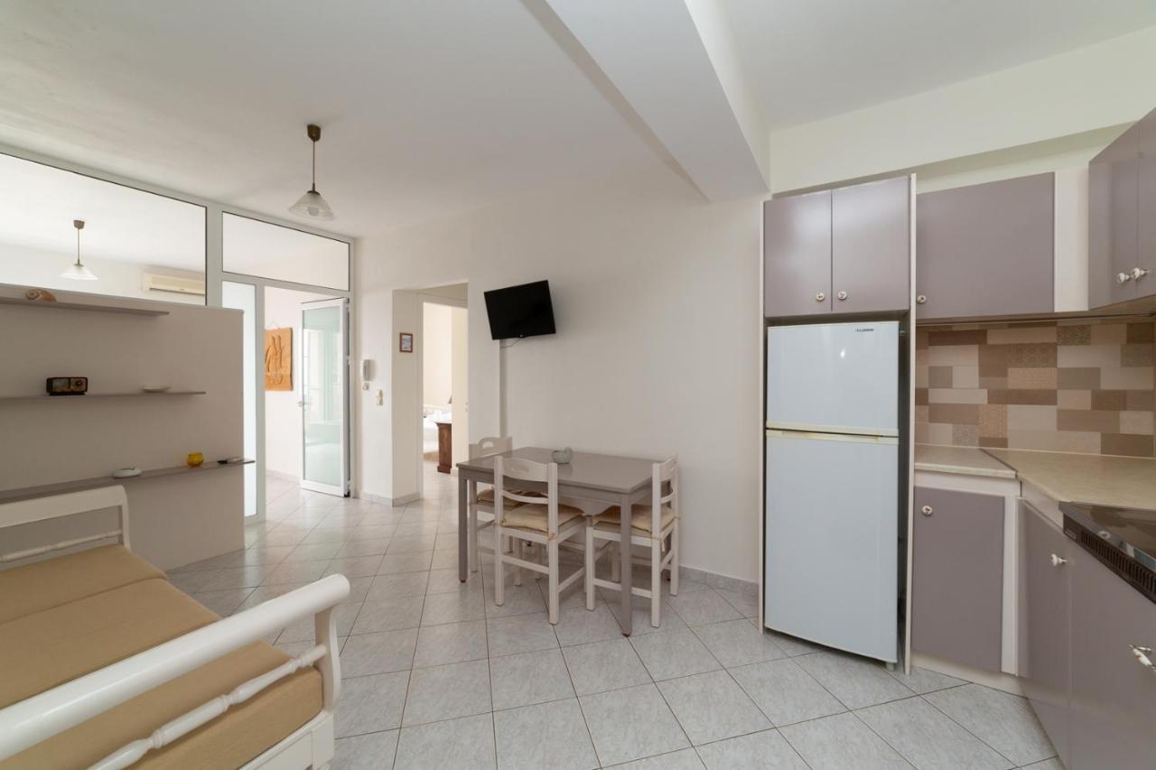 Natassa Apartments Ajía Effimía Kültér fotó